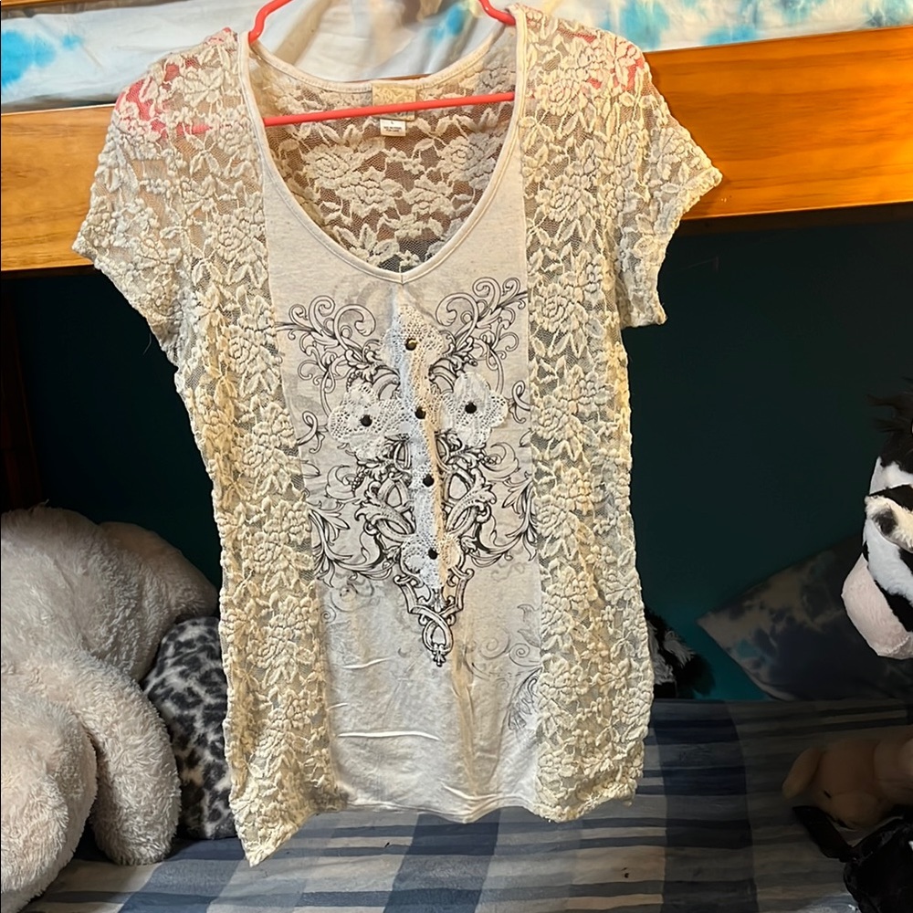 Elegant Lace Butterfly Top - Cream